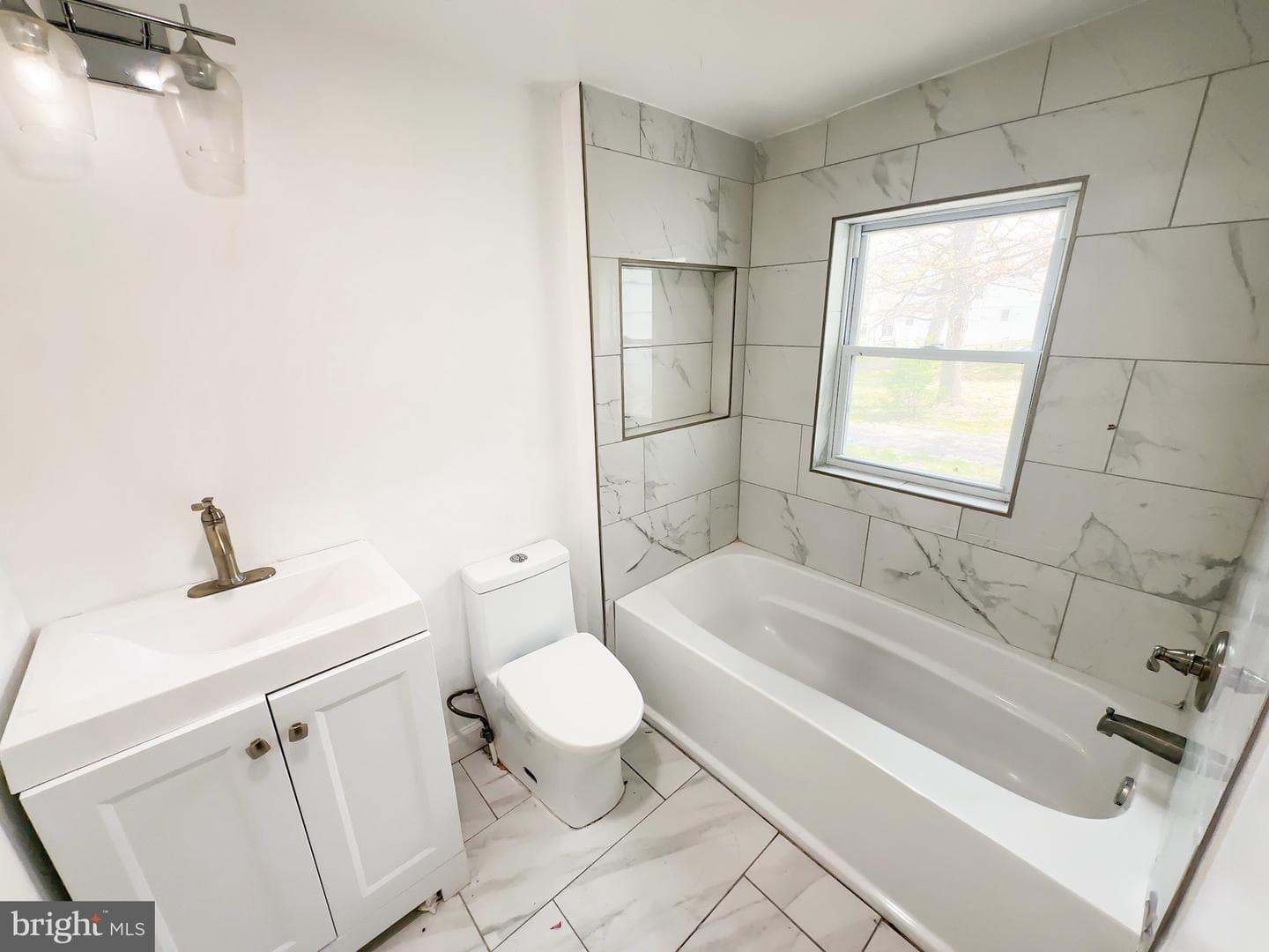 9121 Washington Avenue photo 16