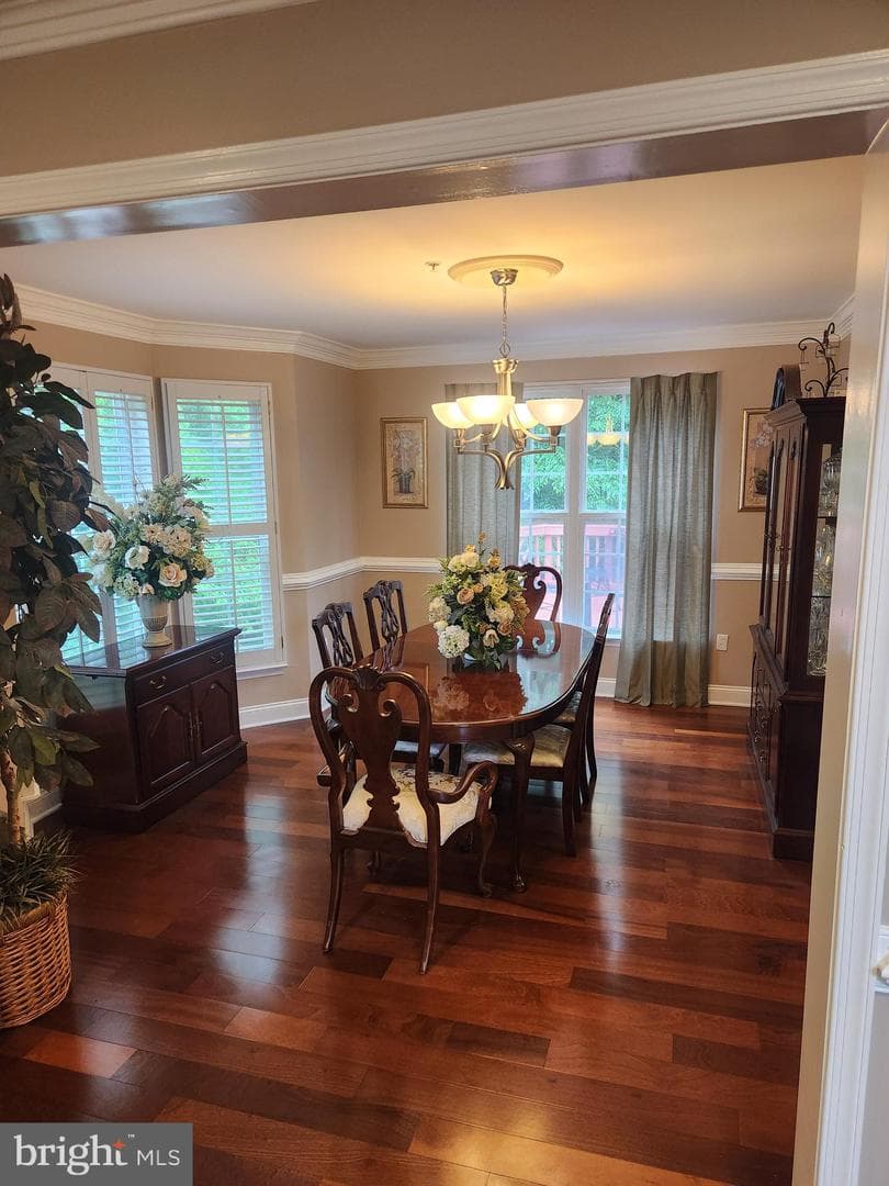 9304 Stream Valley Lane photo 12