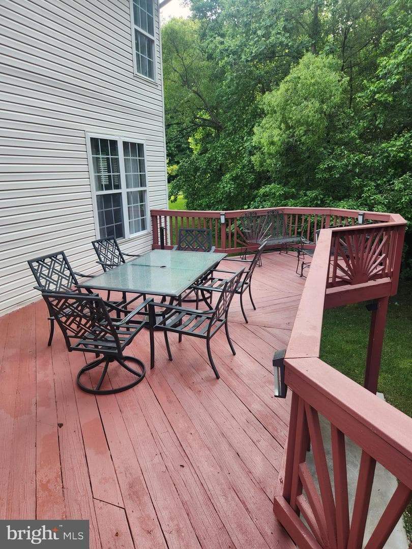 9304 Stream Valley Lane photo 25