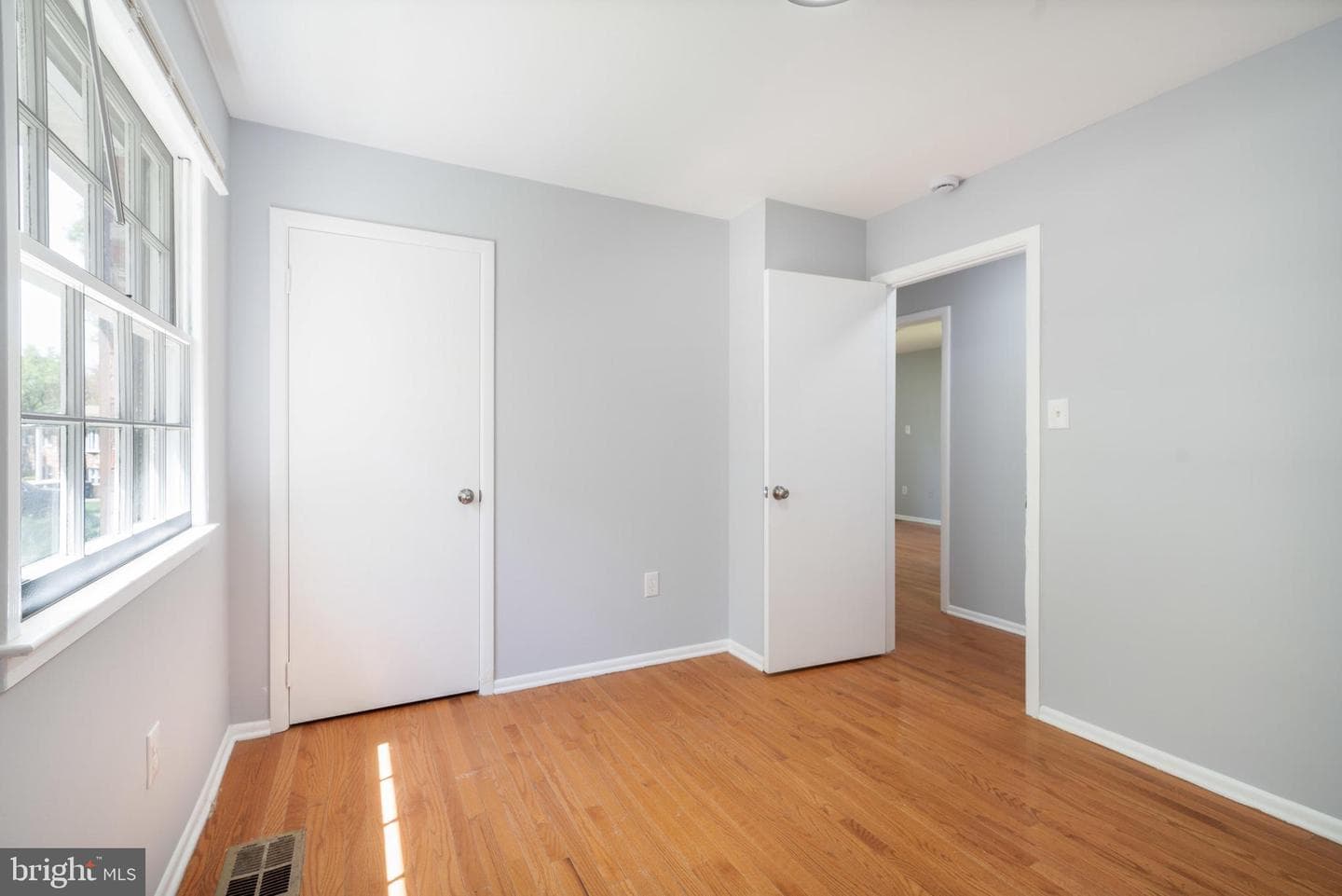 12417 Parkton Street photo 15
