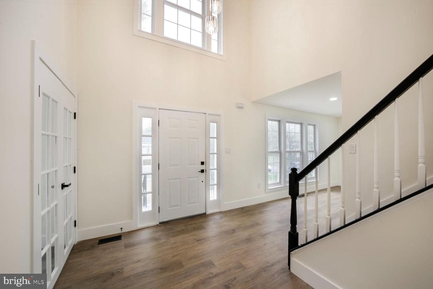 4311 Cimarron Lane photo 2