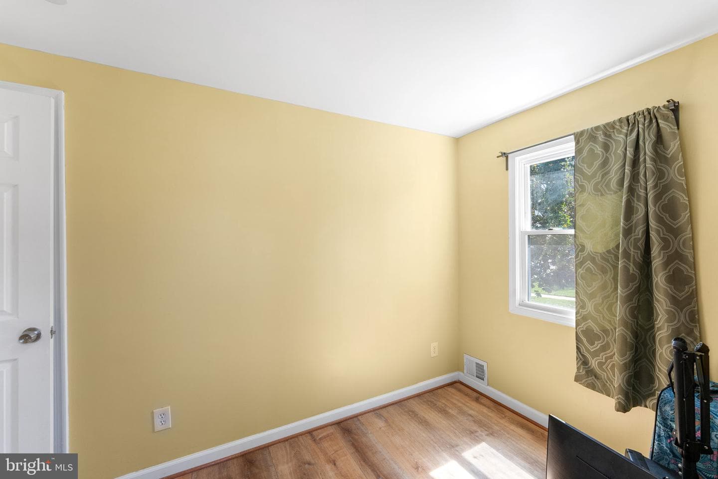 4120 Fairfax Street photo 16