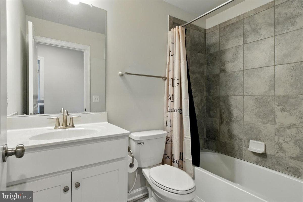 5510 Lanteen Street photo 24