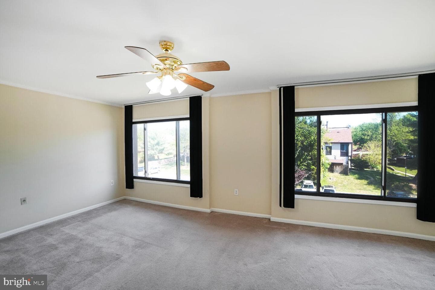 15708 Dorset Road #304 photo 20