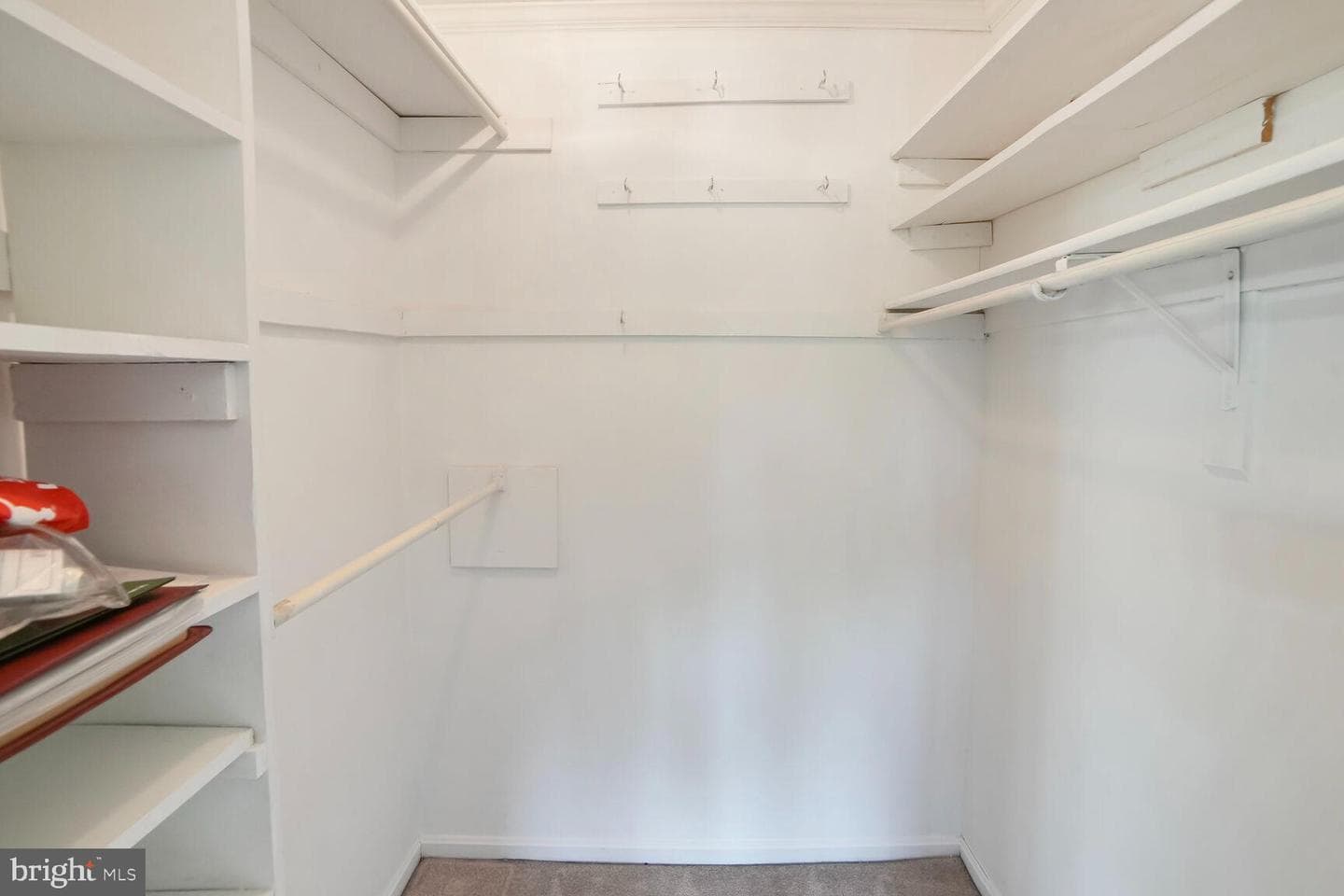 15708 Dorset Road #304 photo 24