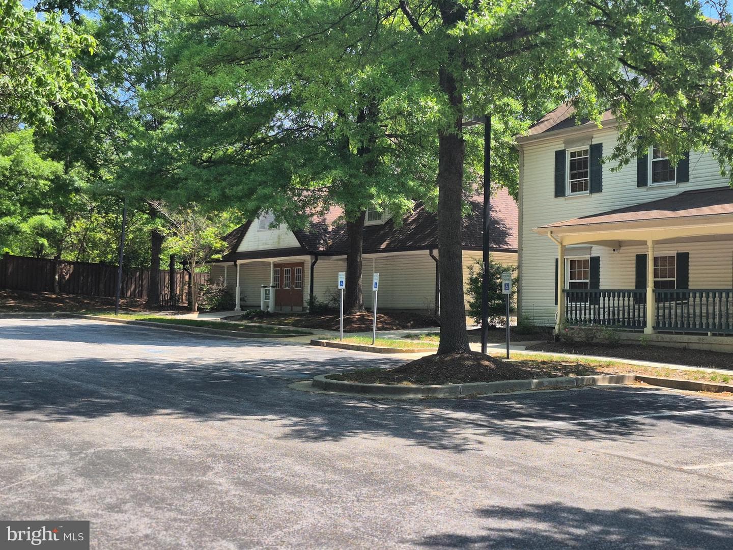 7006 Chain Fern Court photo 12