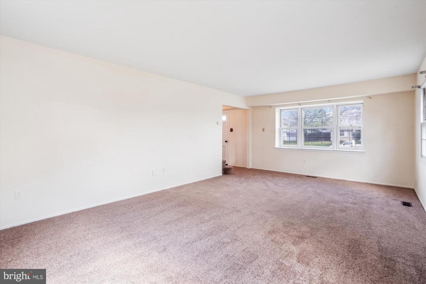 3912 Winchester Lane photo 10