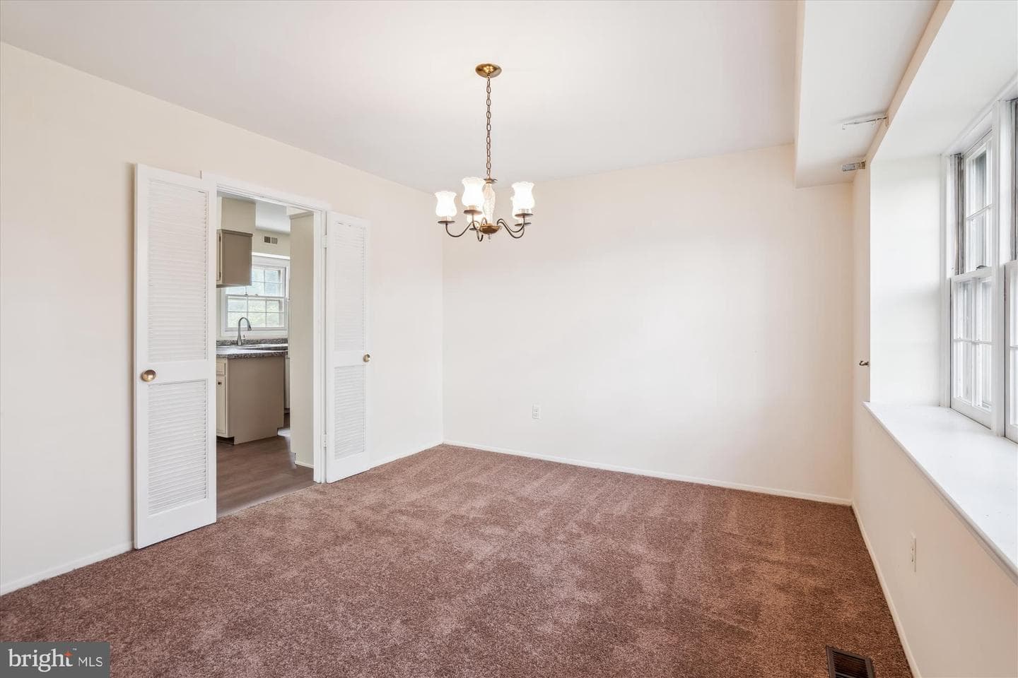 3912 Winchester Lane photo 14