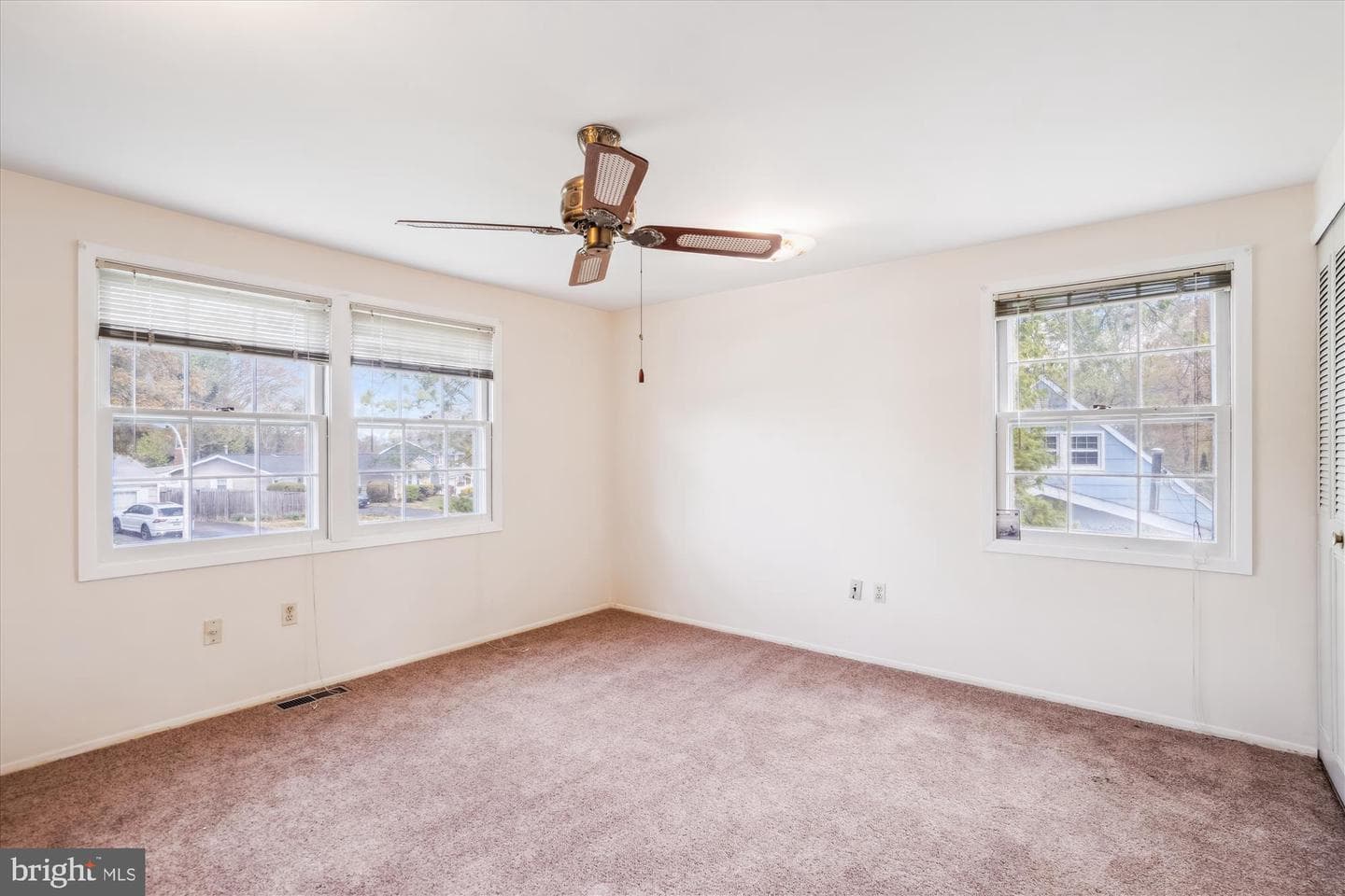 3912 Winchester Lane photo 40