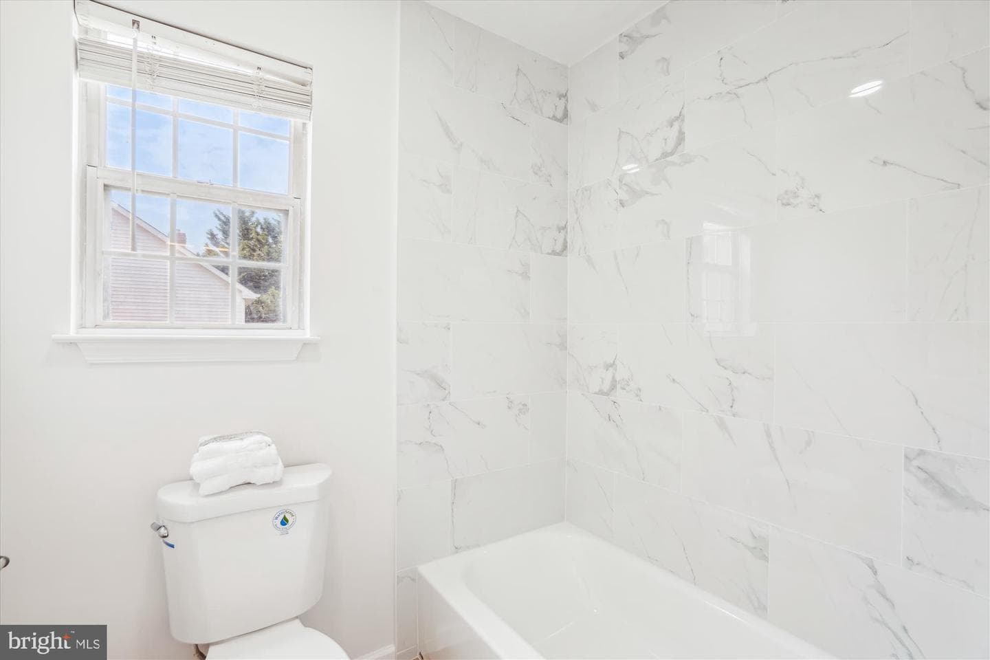 7406 Castle Rock Drive photo 20