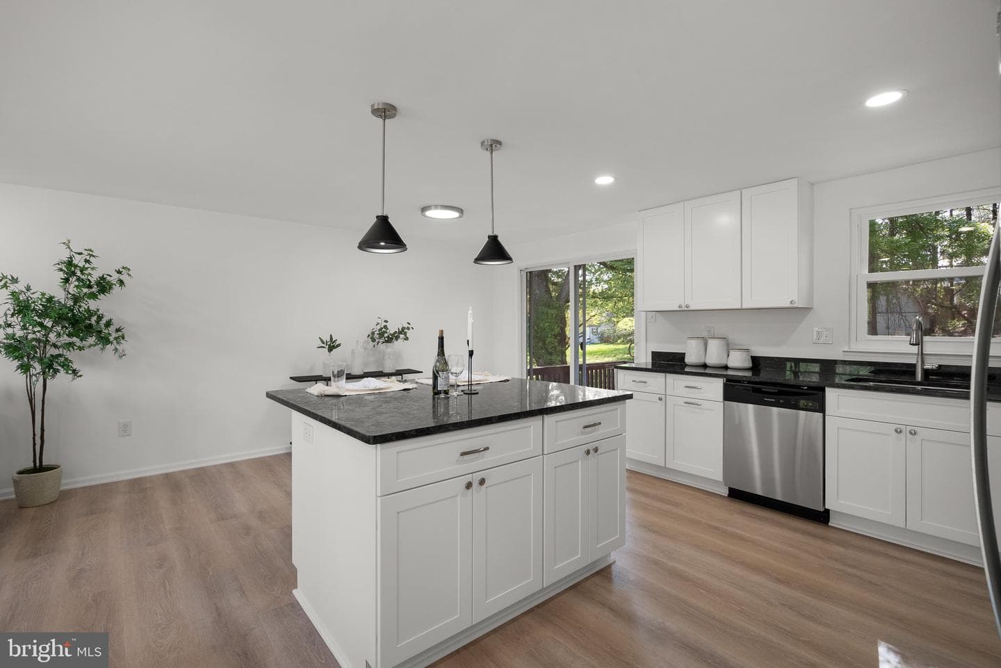 3604 Ripplingbrook Court photo 12