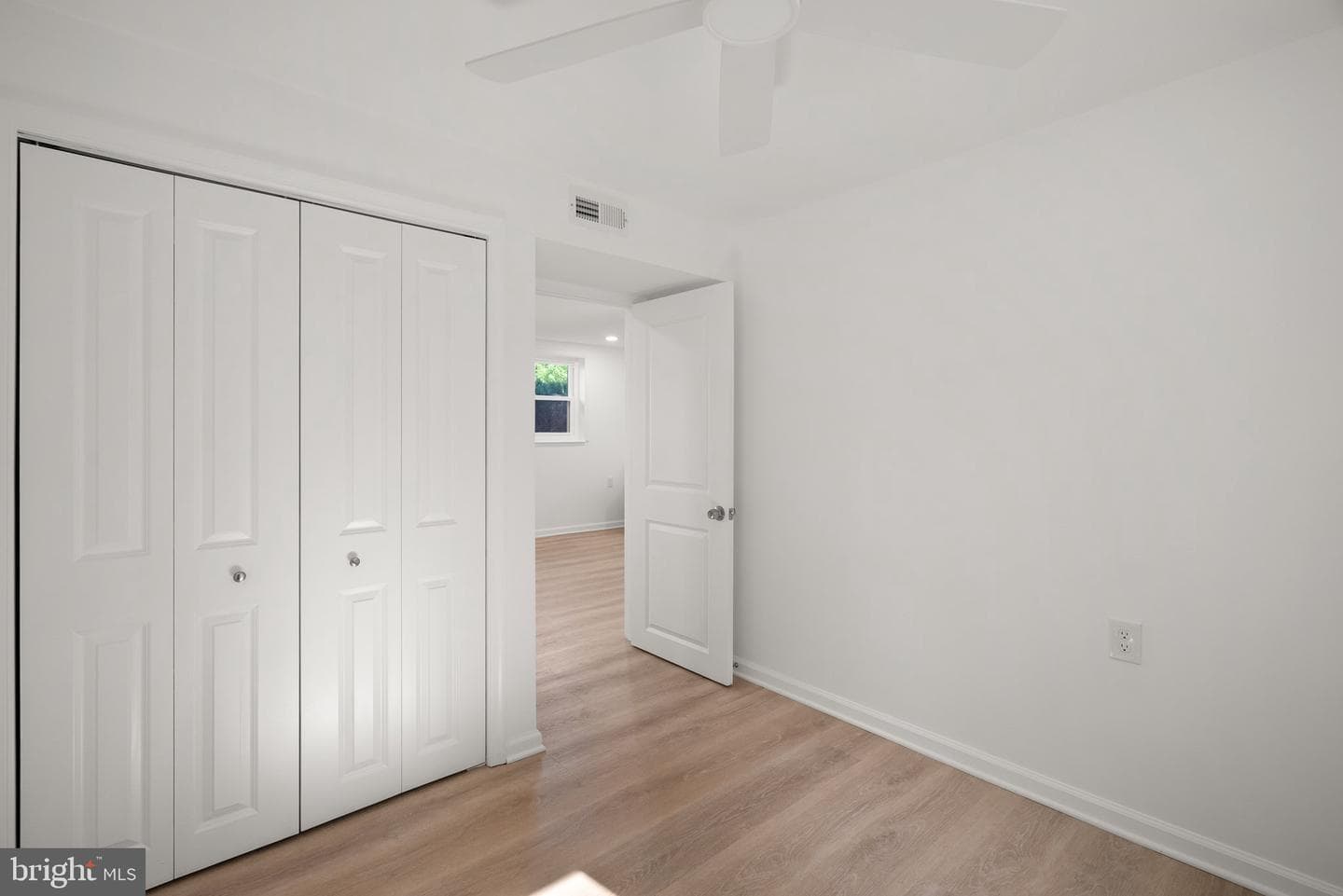 3604 Ripplingbrook Court photo 23