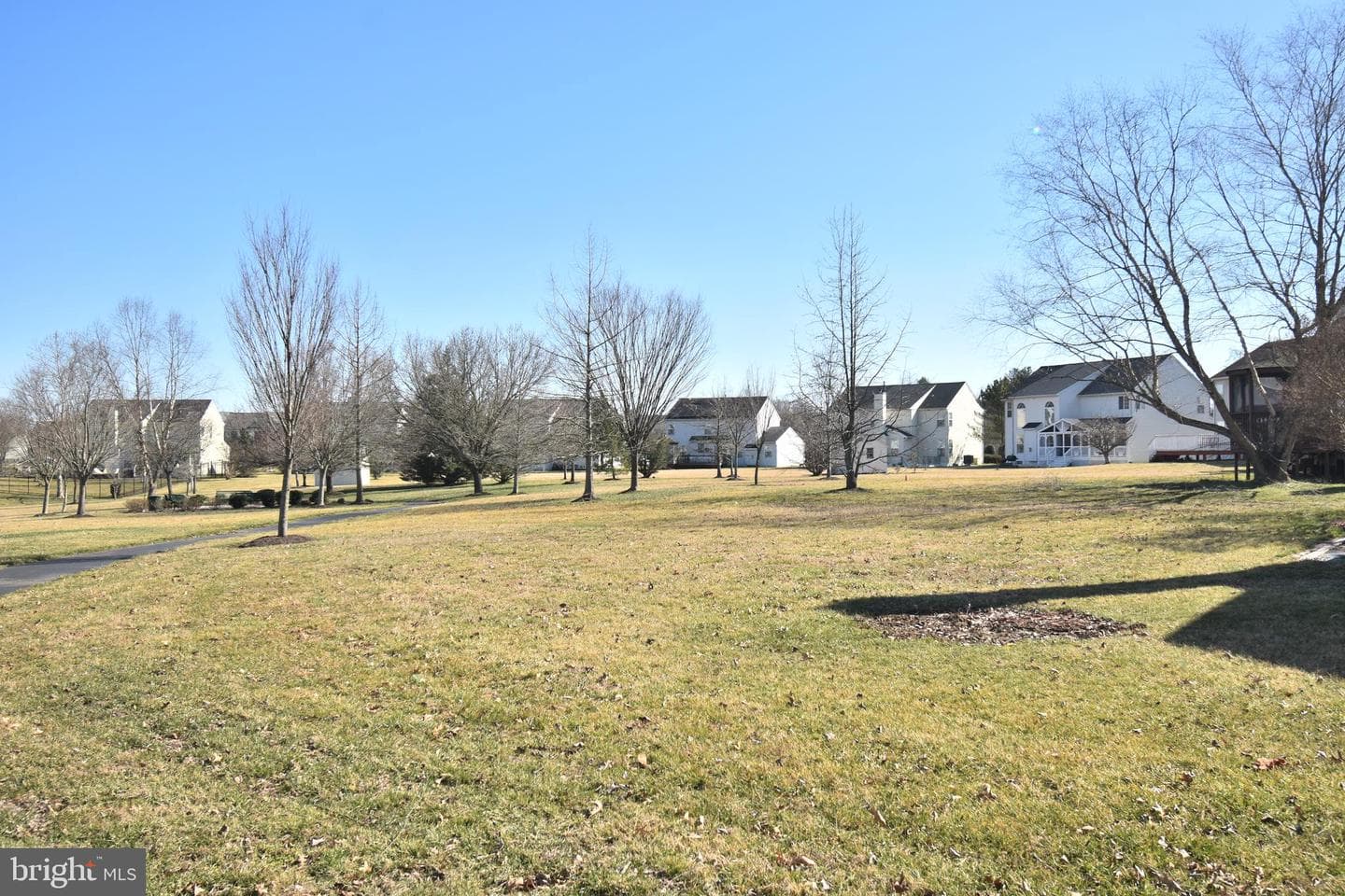14906 Dennington Drive photo 3