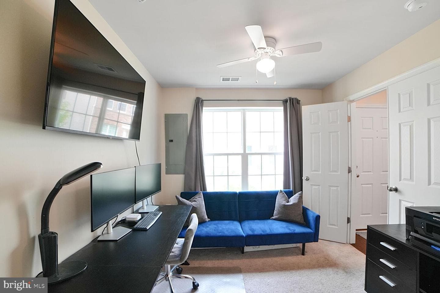 12521 Honey Locust Way photo 4
