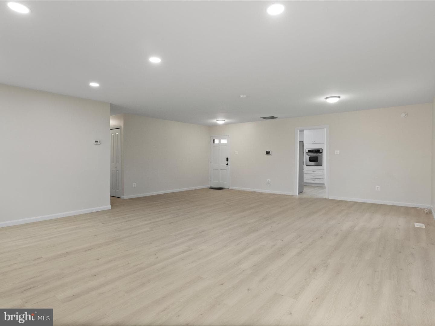4426 Ockford Lane photo 4