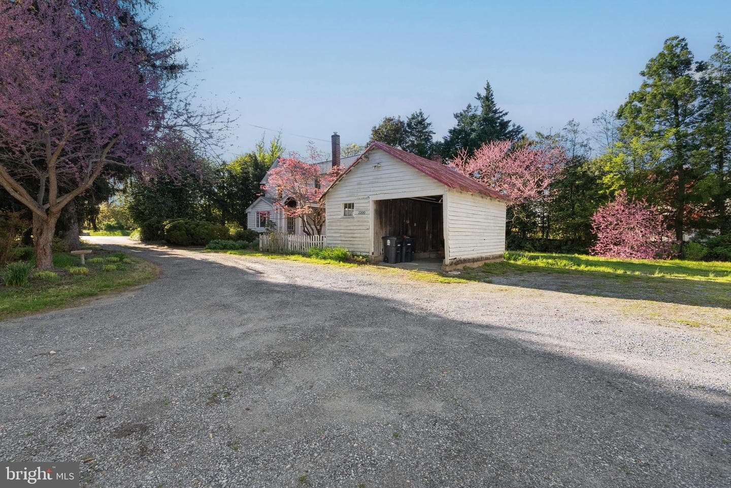 2200 Enterprise Road photo 26
