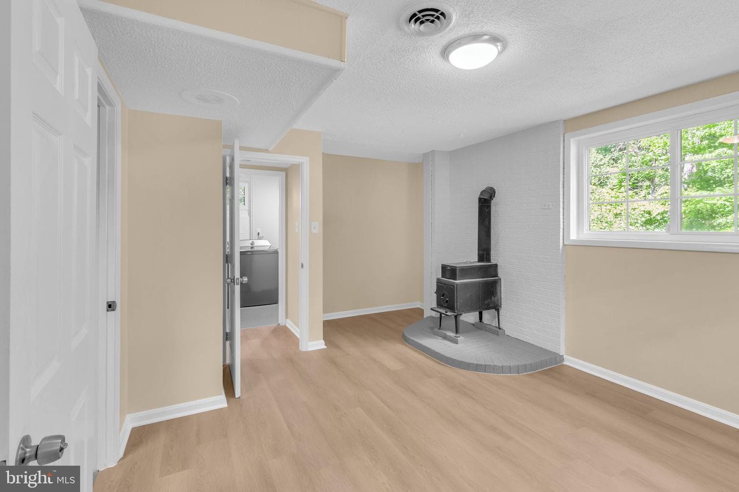 7509 Glade Drive photo 18