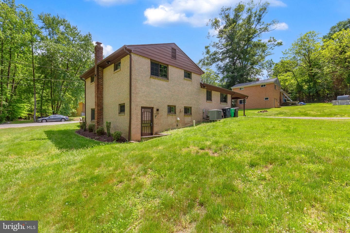 7509 Glade Drive photo 25