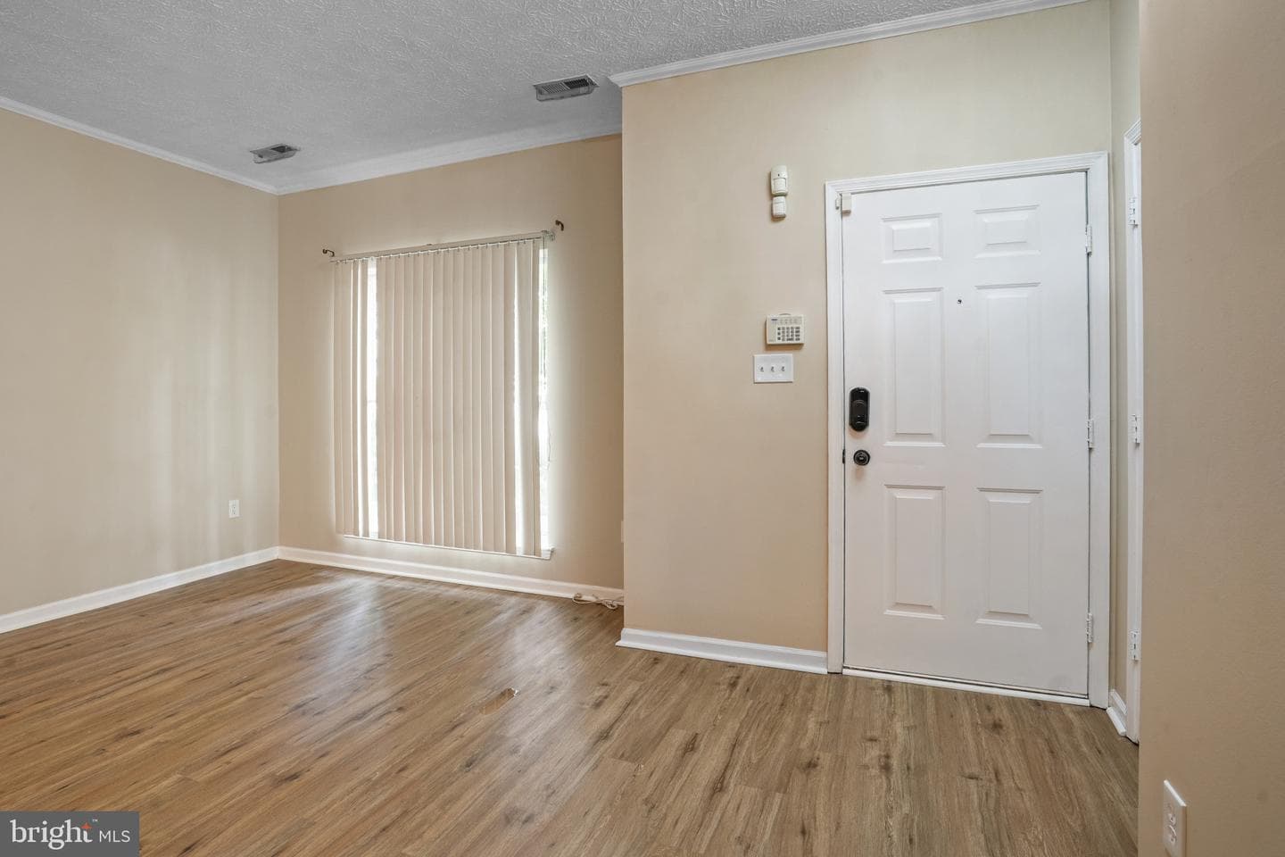 3707 Elmcrest Lane photo 7