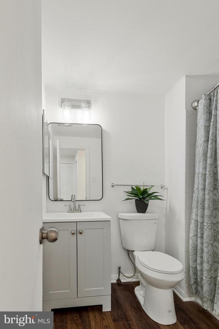 8636 Binghampton Place photo 13