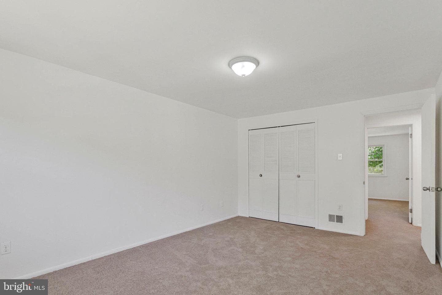 8636 Binghampton Place photo 16