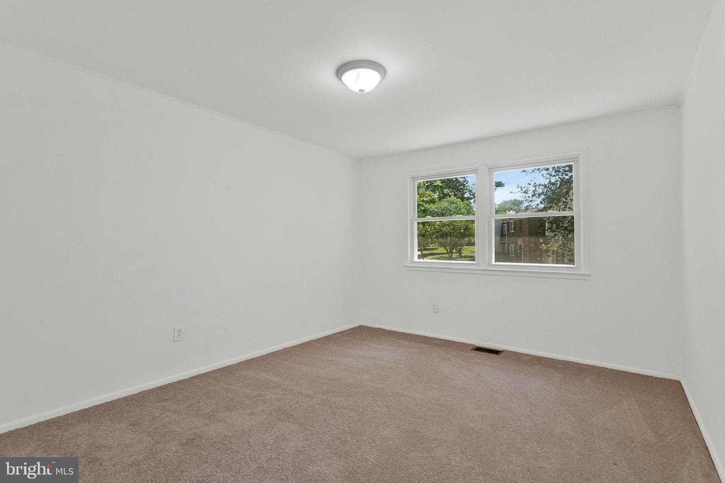 8636 Binghampton Place photo 20