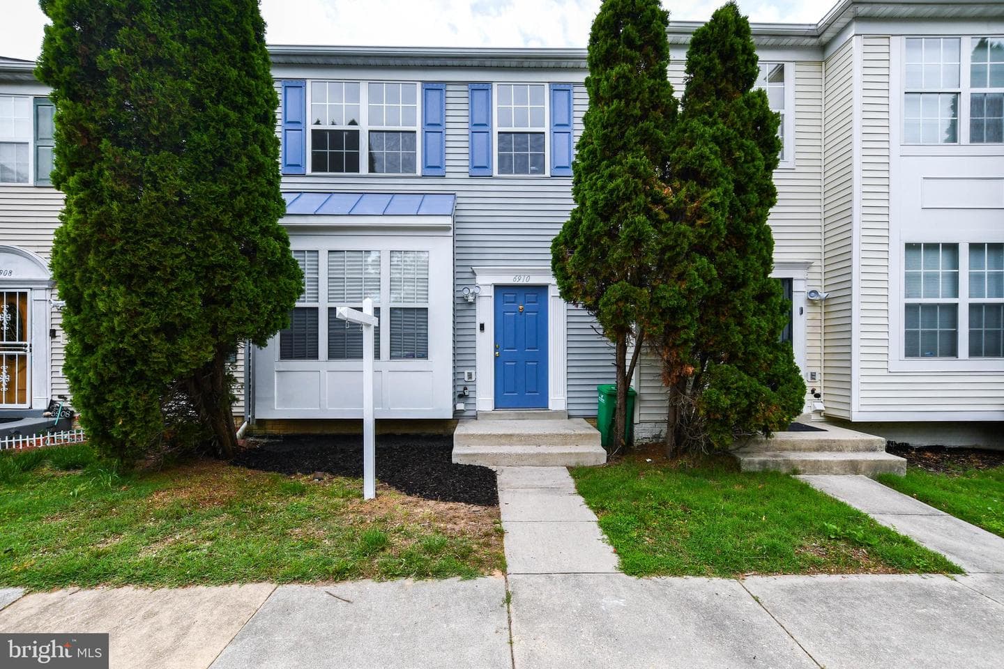 6910 Opal Place photo 1