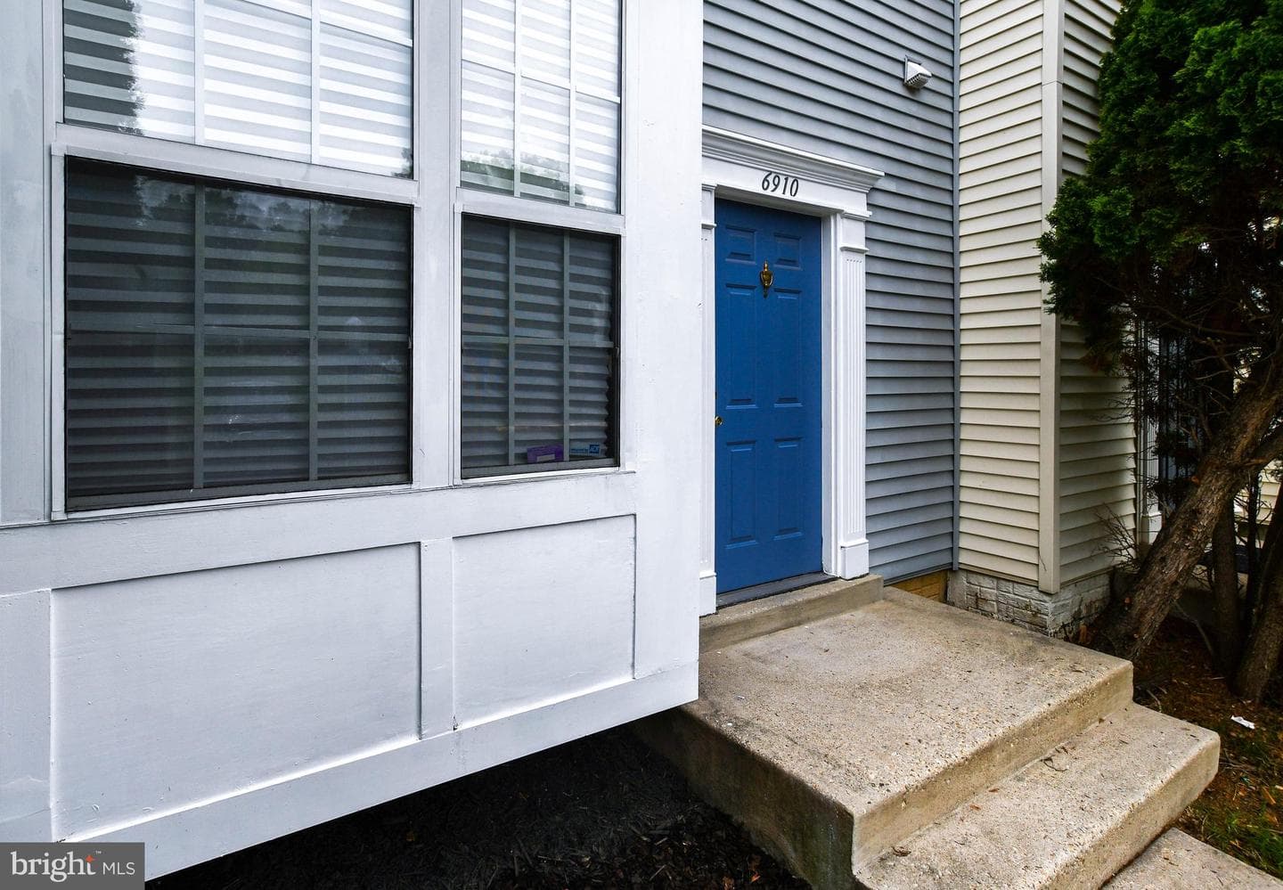 6910 Opal Place photo 2