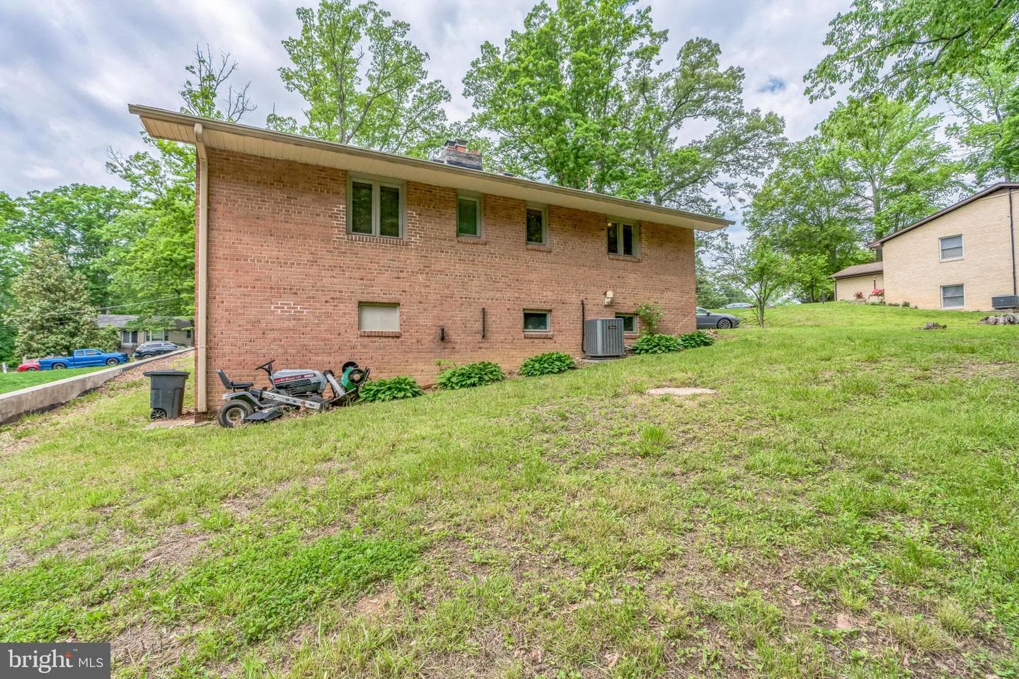 12508 Parker Lane photo 5