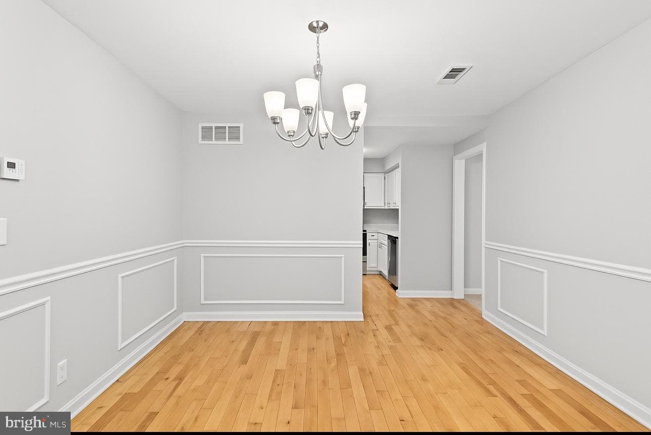 3007 Walters Lane photo 8