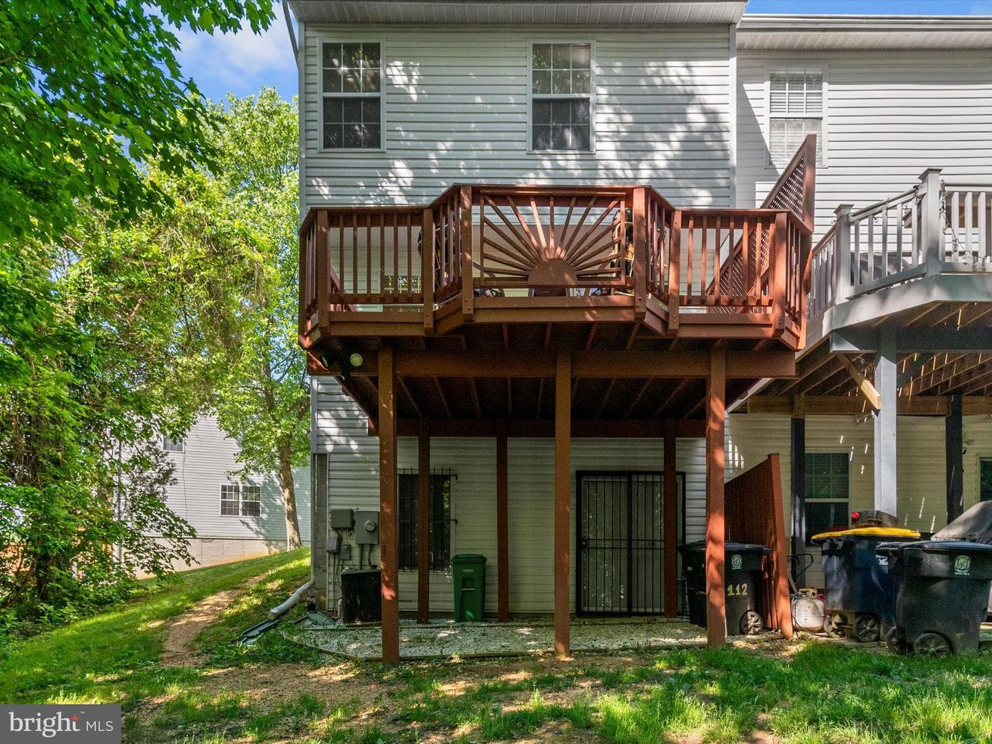 112 Perth Amboy Court photo 34