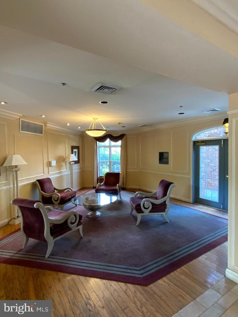 6510 Lake Park Drive #104 photo 12