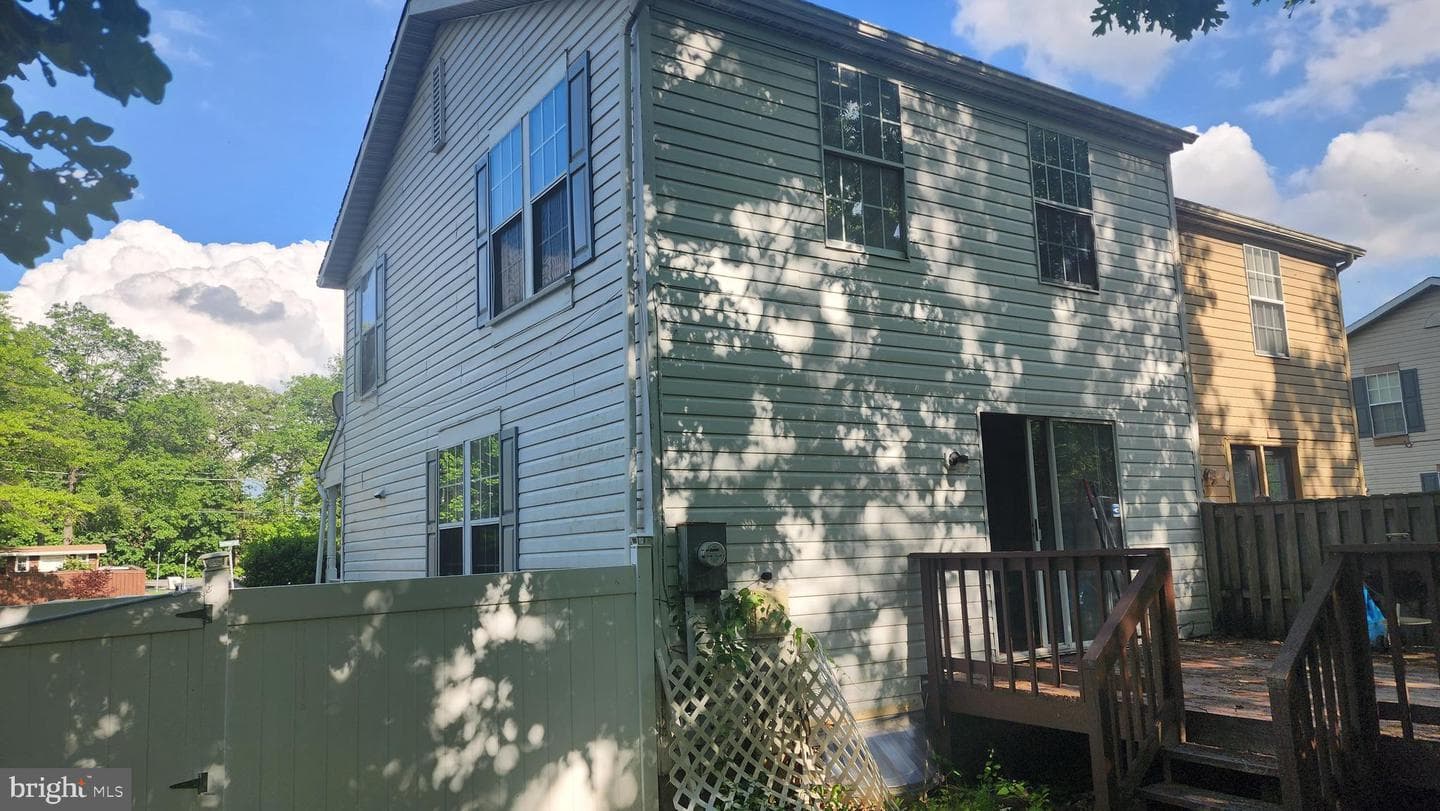 10614 Hockberry Way photo 4