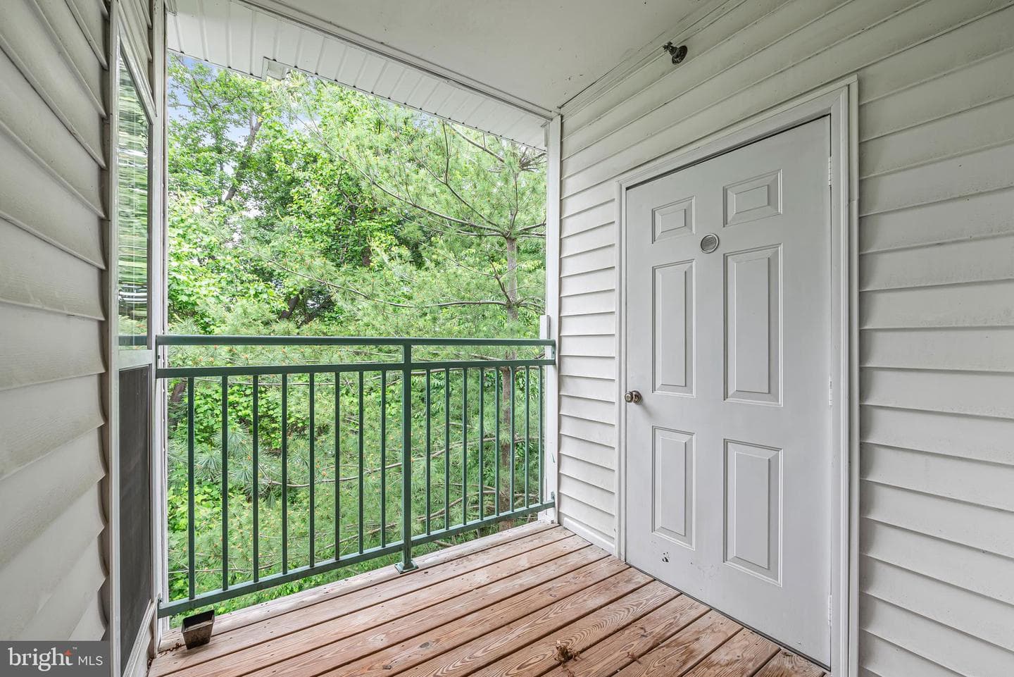 15616 Everglade Lane #405 photo 18