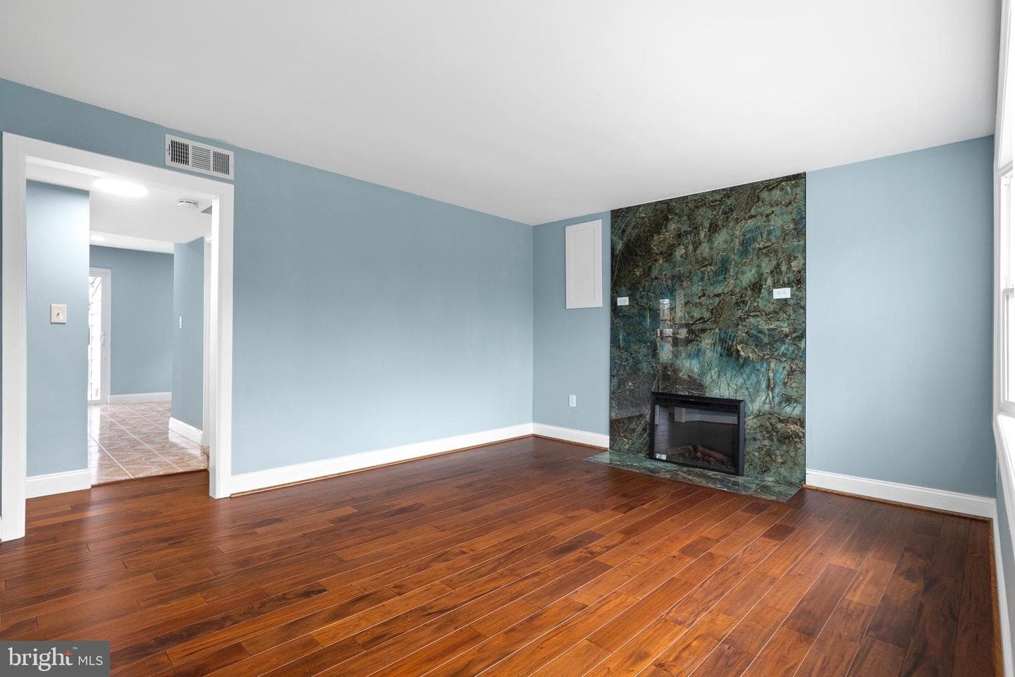 4517 29th Street photo 3