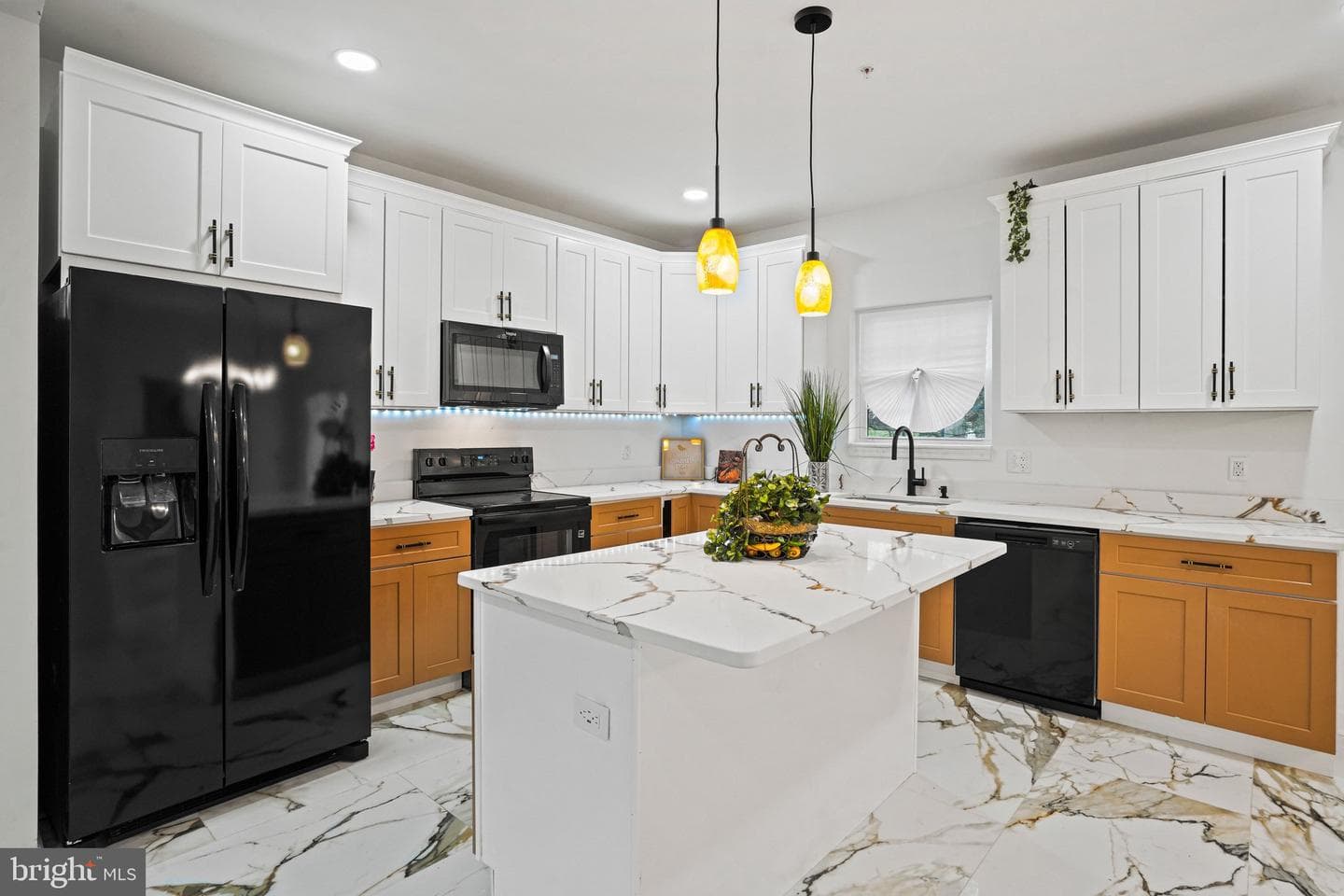 2106 Shadyside Avenue photo 11