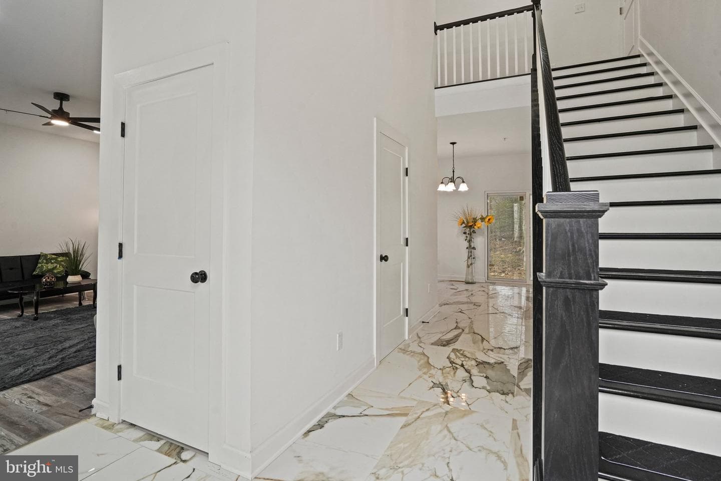 2106 Shadyside Avenue photo 3