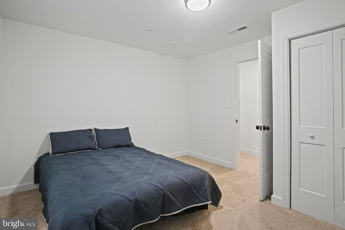 2106 Shadyside Avenue photo 43