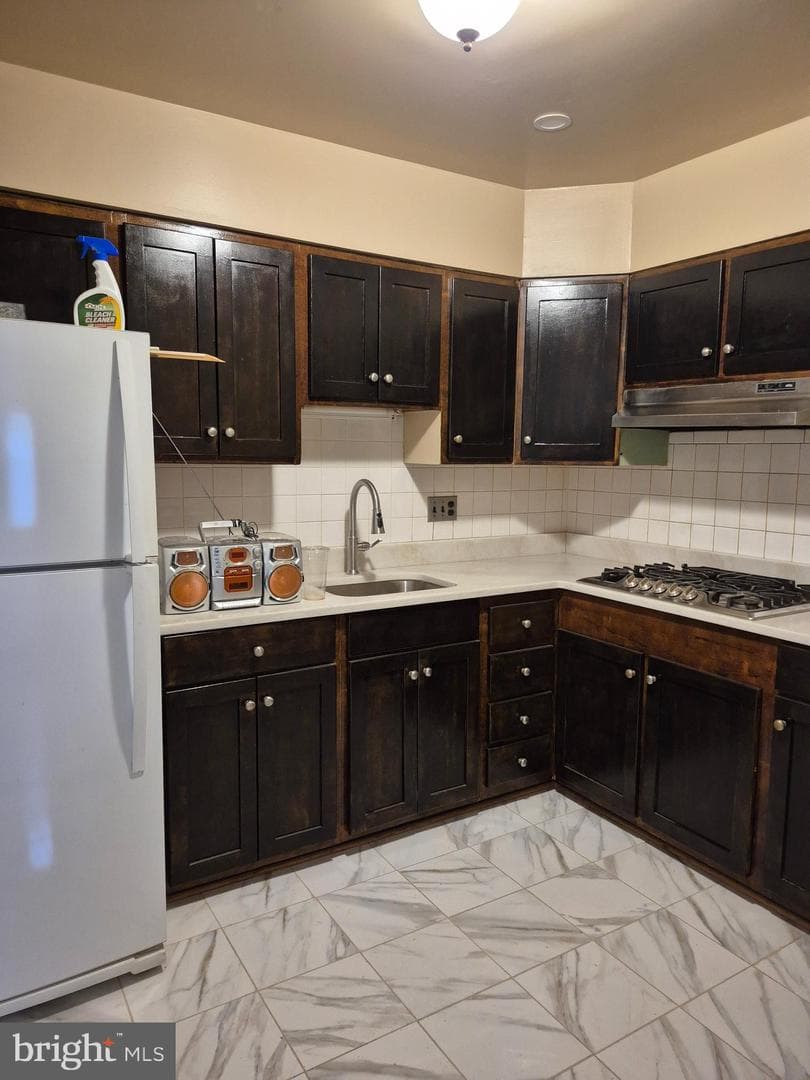 4704 Rockford Drive photo 4