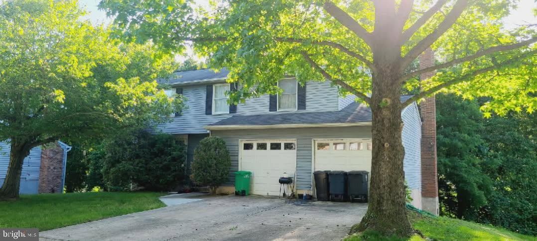 3317 Grayvine Lane photo 1