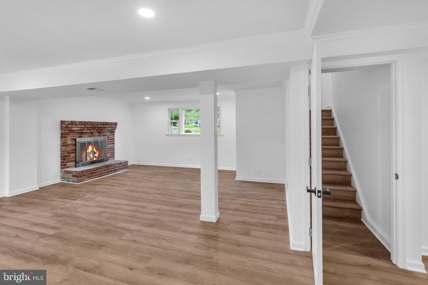 6913 Fulford Street photo 21
