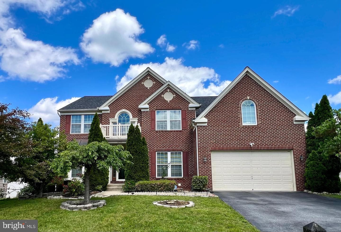 13501 Oaklands Manor Drive photo 1