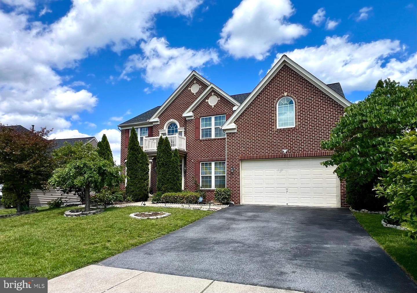 13501 Oaklands Manor Drive photo 2