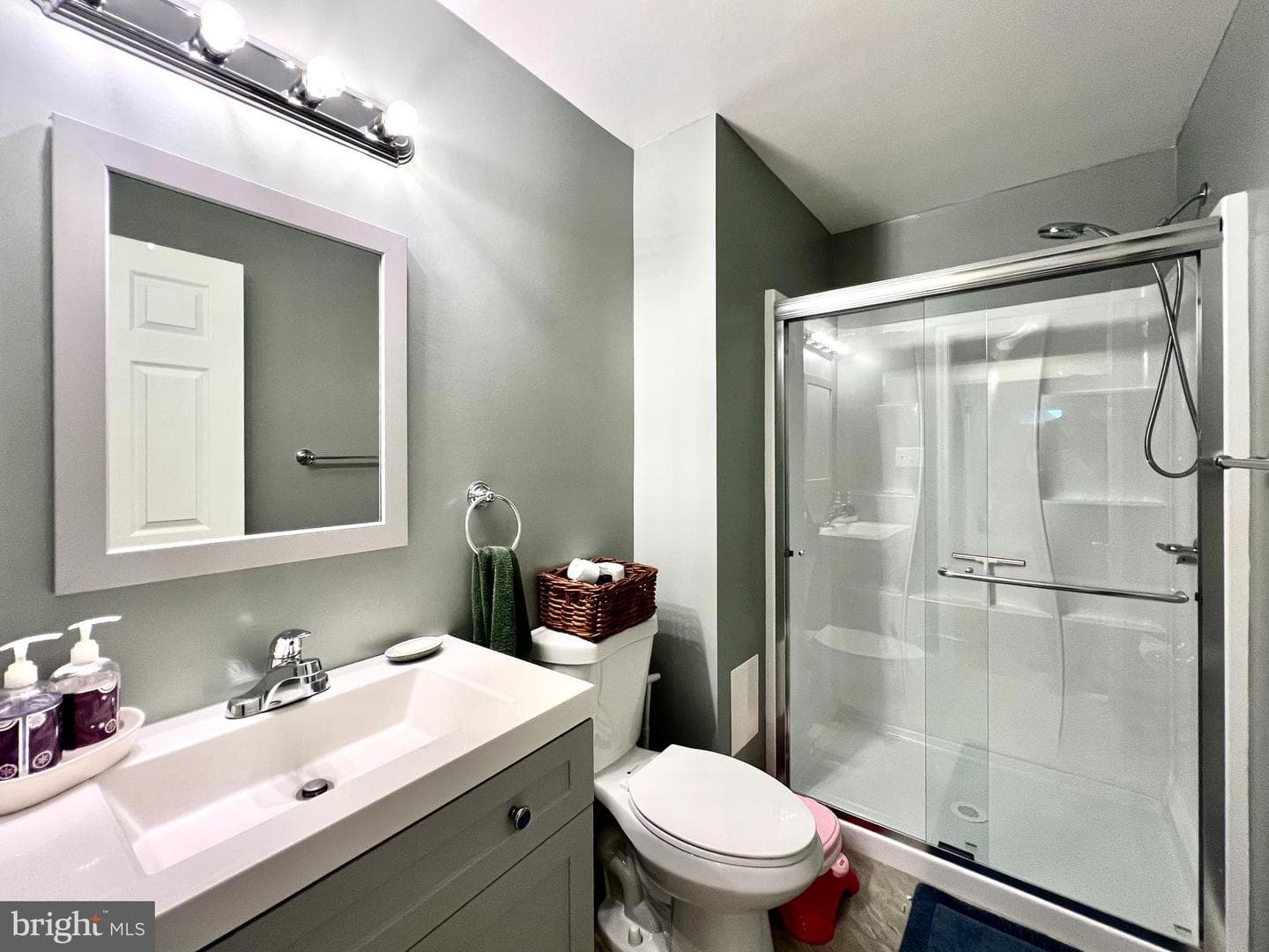 13501 Oaklands Manor Drive photo 41