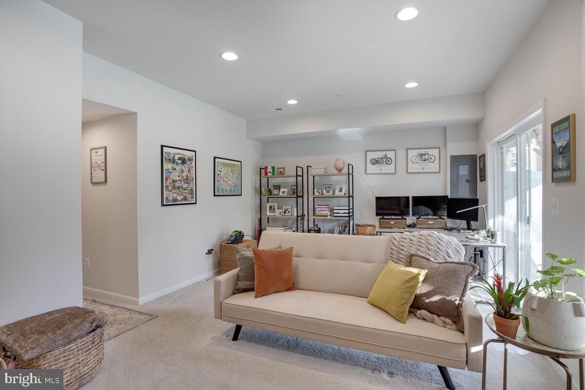 3402 Gentle Breeze Drive photo 8