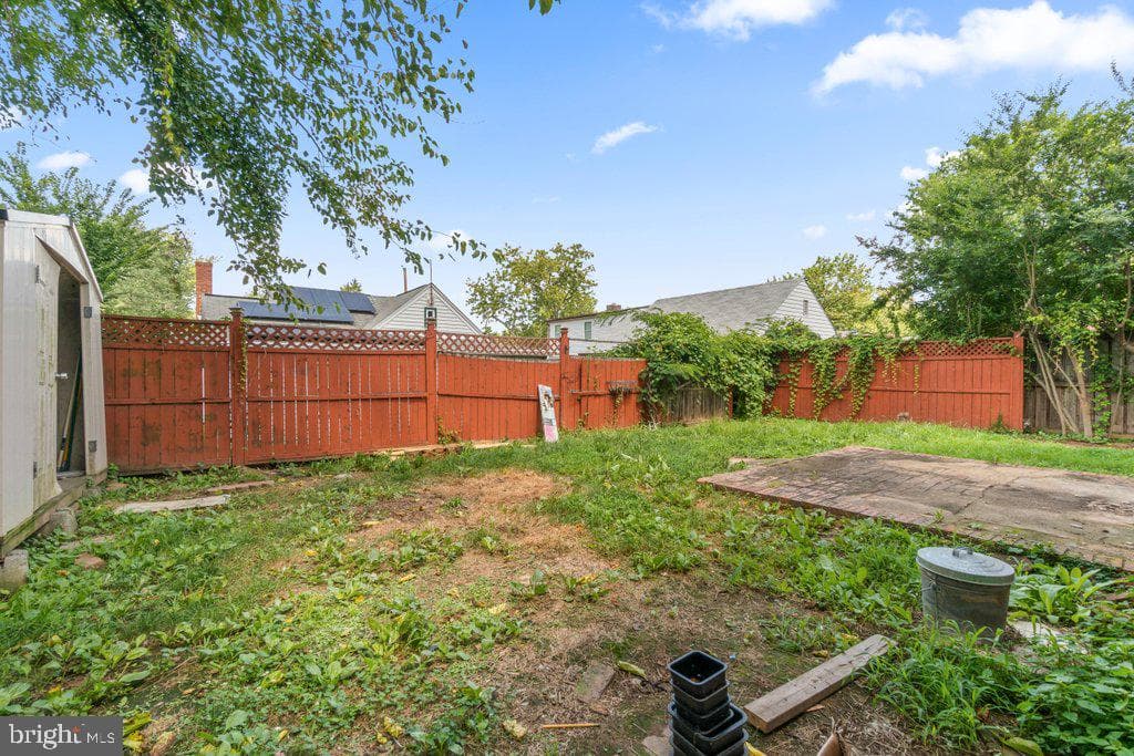 6824 Shepherd Street photo 3