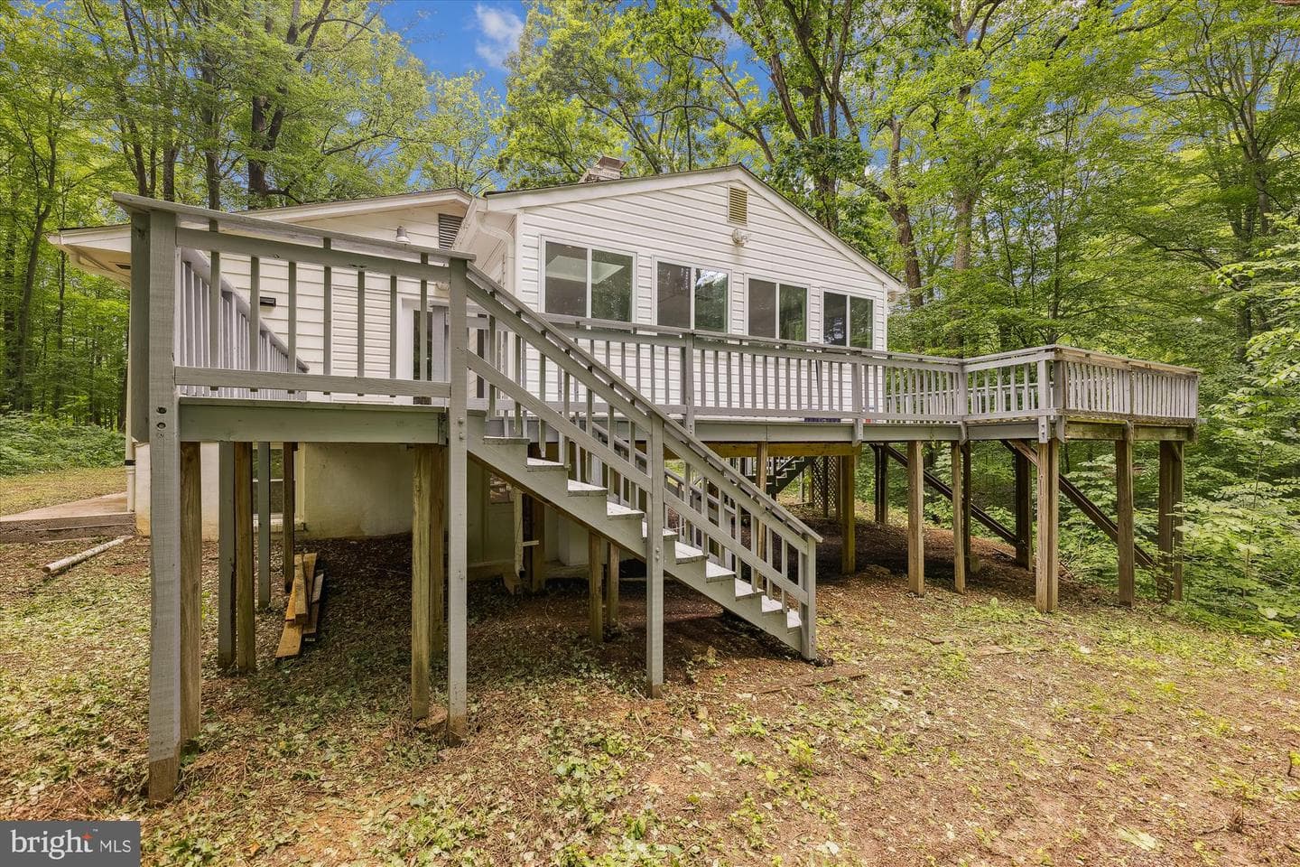 16401 Cambridge Court photo 2