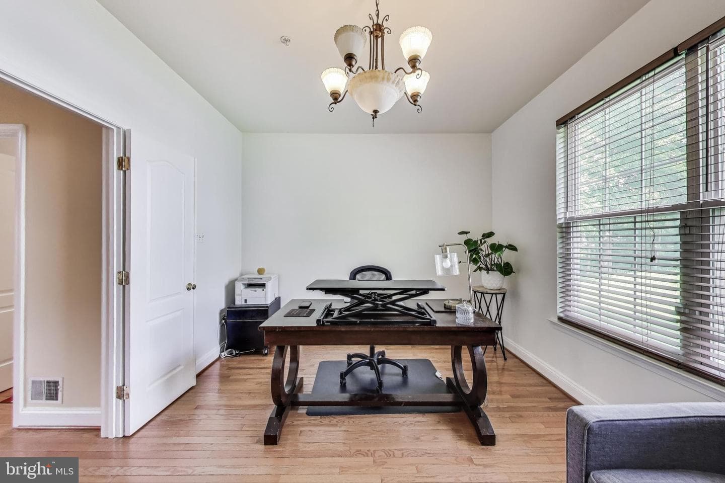 7009 Shagbark Court photo 16