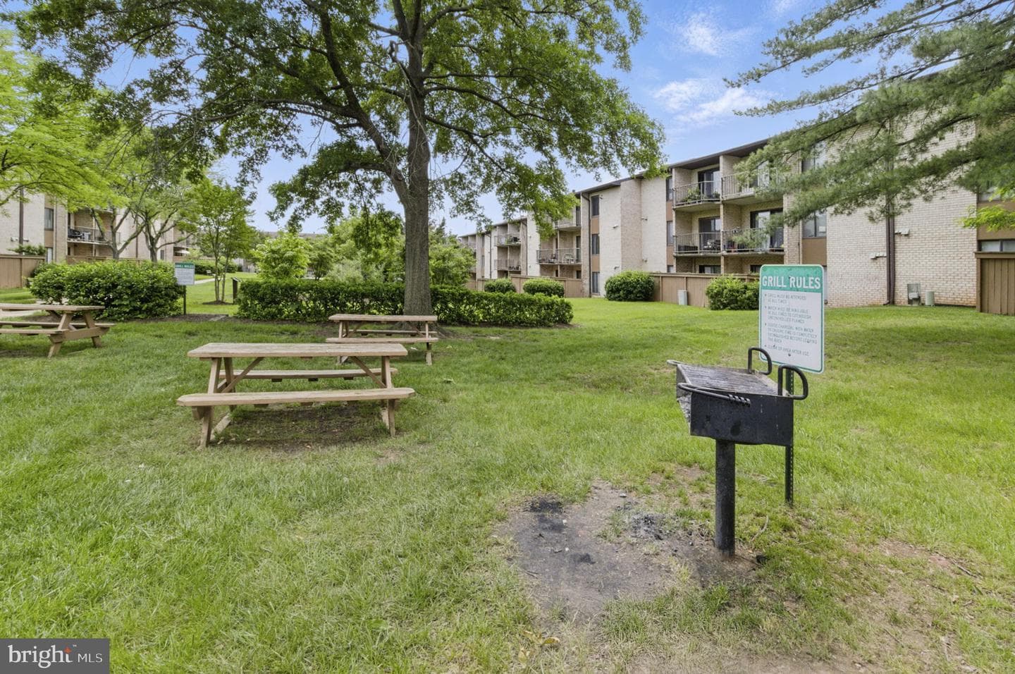 6994 Hanover Pkwy #100 photo 26