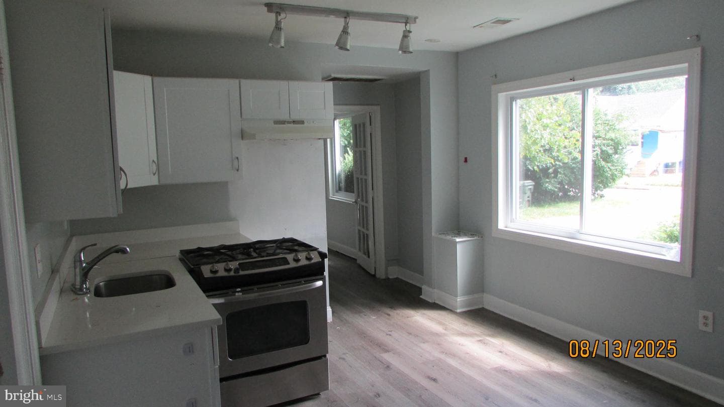 5020 Huron Street photo 23